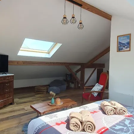 Vakantiehuis Chalet Proche Station Ski Avec Jacuzzi Prive, Courchevel, Meribel 30 Min *